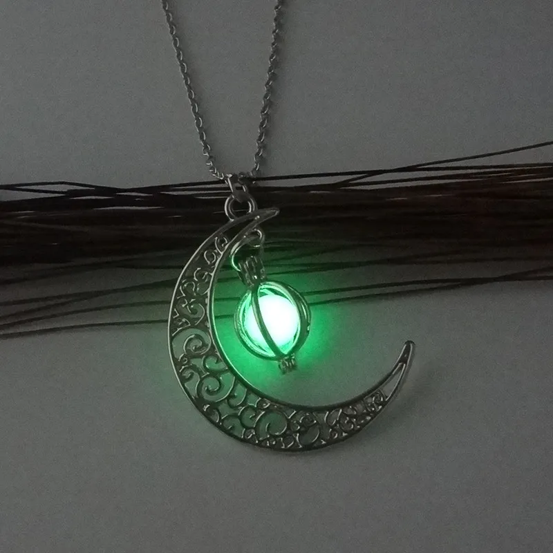 Luminous Moon Stone Healing Pendant Necklace - Image 3